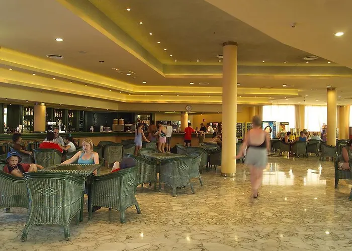 Medplaya Flamingo Oasis Hotel 4*