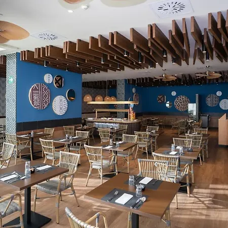 ホテル Medplaya Flamingo Oasis