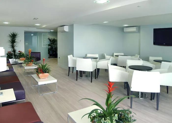 绿洲火烈鸟梅德普拉亚酒店